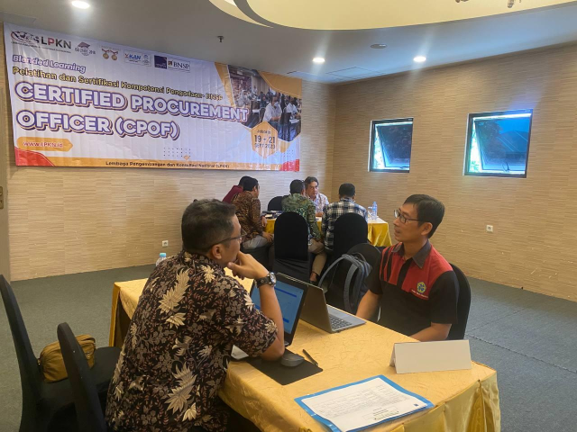 Suasana pelatihan CPOf
